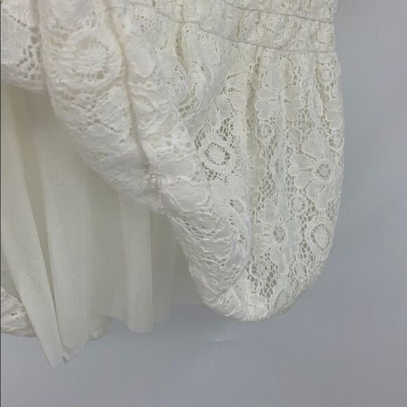 MAX STUDIO PETITE Womens SP ivory off the shoulder lace top - Picture 4 of 5